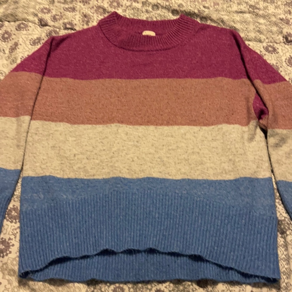 Color block sweater size XS